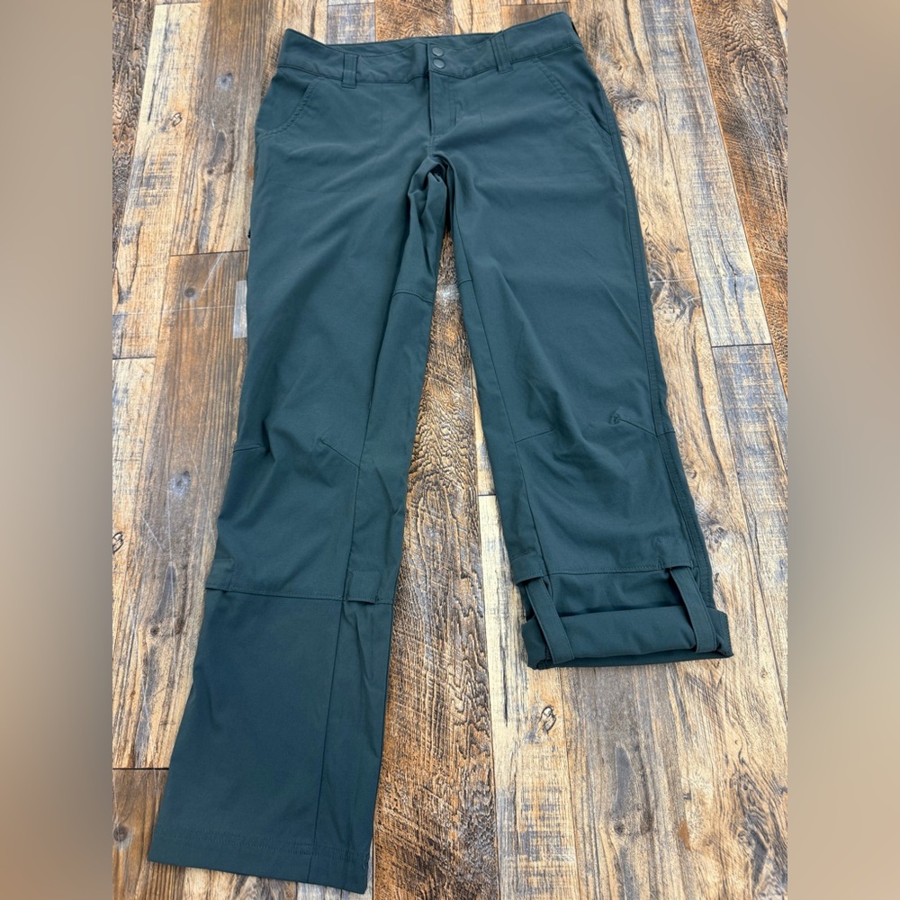 Columbia Women's Omni-Shield Roll Tab, Lightweight Hiking Pants, Size 6 Short - Picture 10 of 15